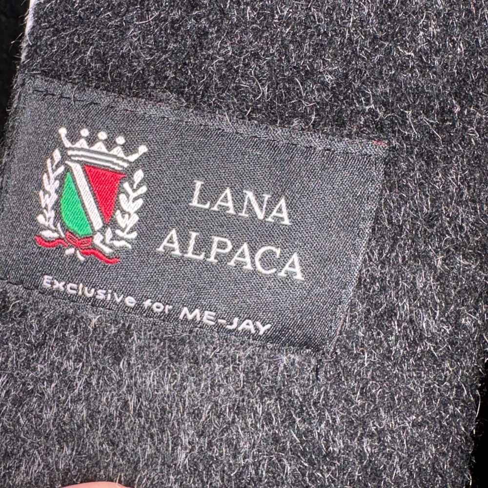 Women's Gray Coat Alpaca Wool - Picture 4 of 7